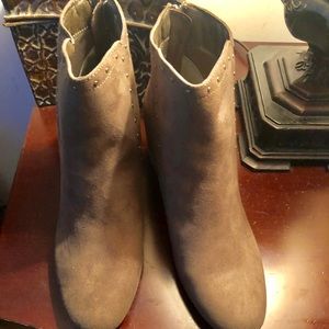 Booties/Boots Justfab